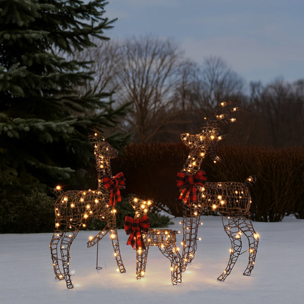 3pcs 4FT 30.00V 3.60W Family Elk Brown Ratten Style Frame Courtyard Elk Decoration